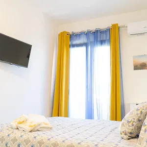  Bed & Breakfast White Bike